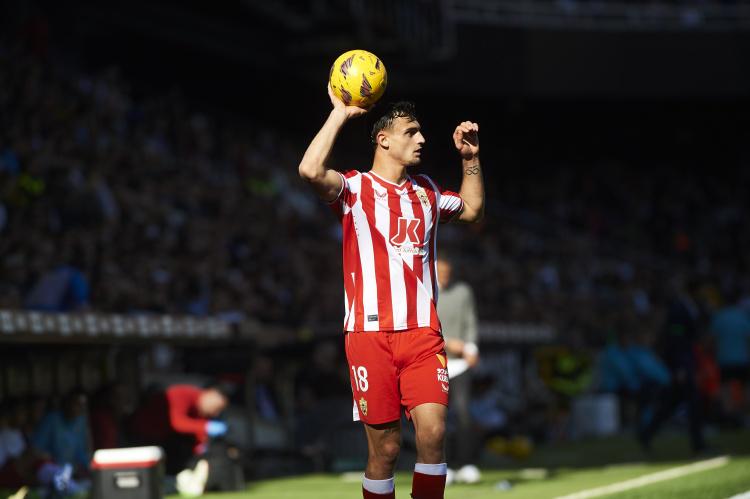 在西班牙人, 板凳