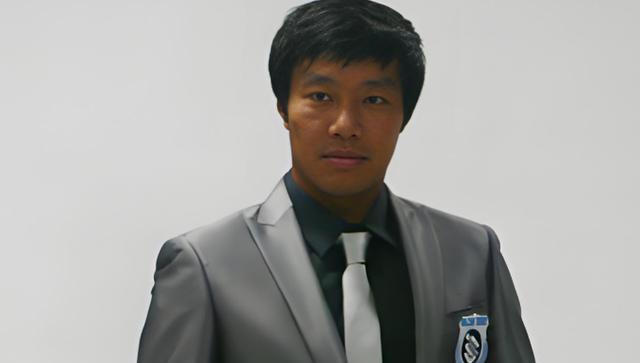 他确实给球, 提前锁定一, 输给鲁能之