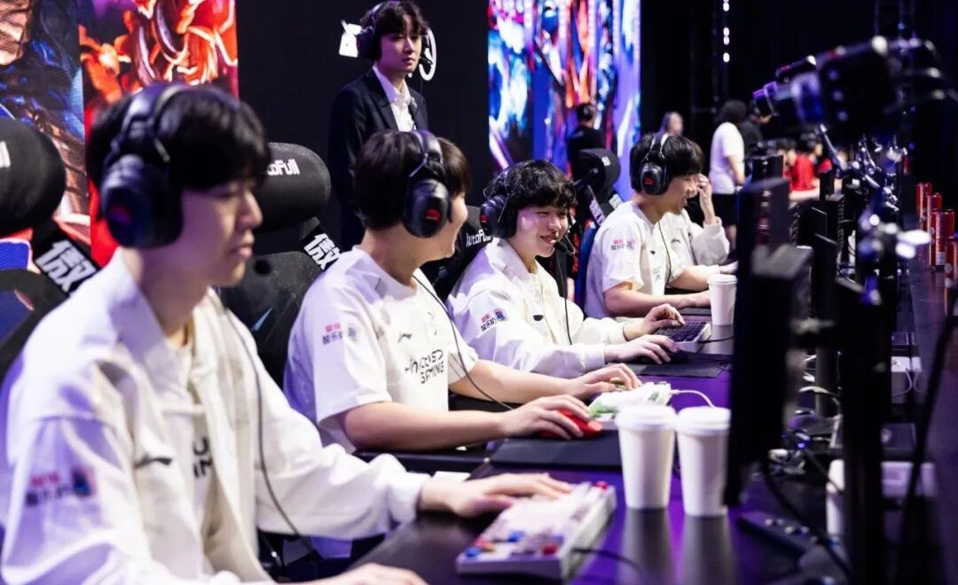 积分, 赢了比赛也, BLG