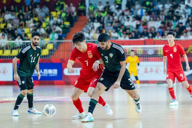 与高水平球, AA 与高水平球, AA